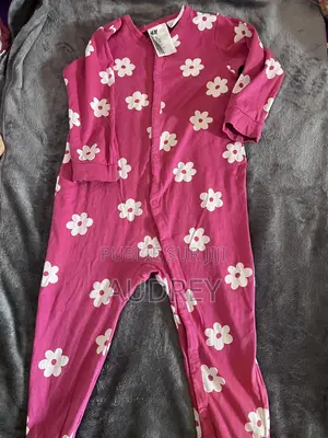 Lot De Vêtements 9-12 Mois