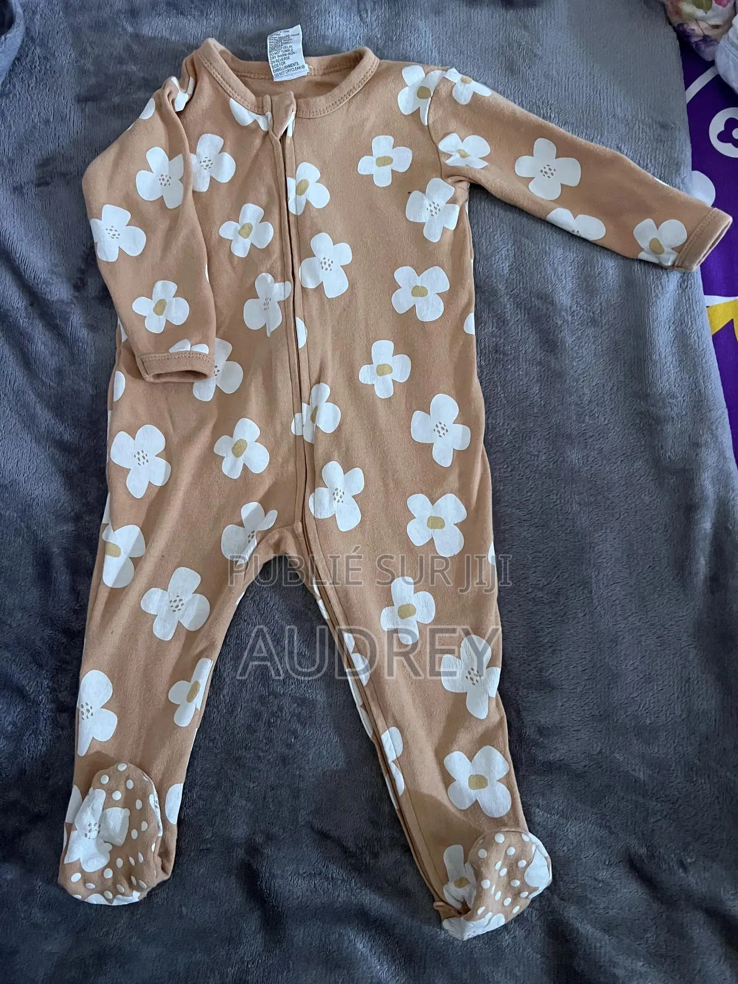 Lot De Vêtements 9-12 Mois