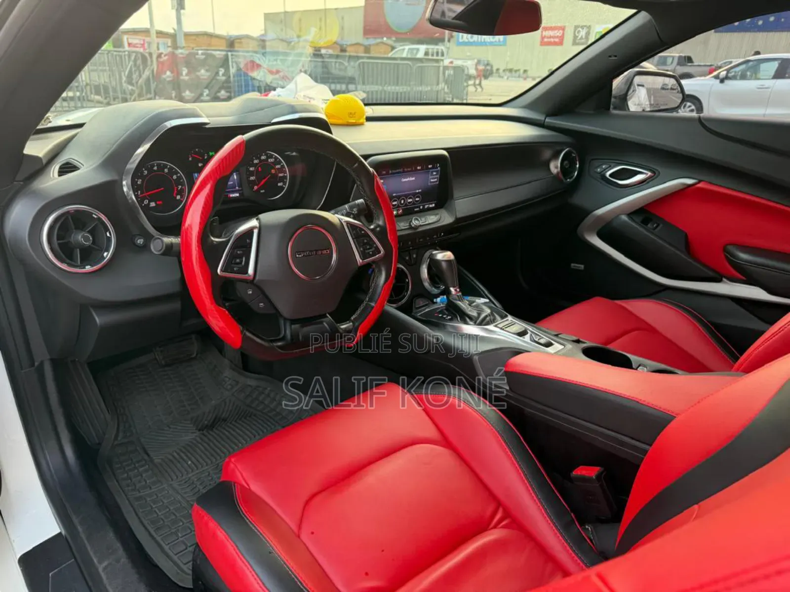 Chevrolet Camaro 2020 Blanc cassé