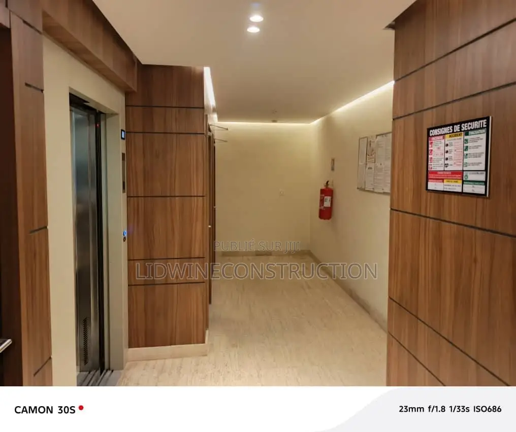 2chbre Appartement dans Le Plateau à Louer