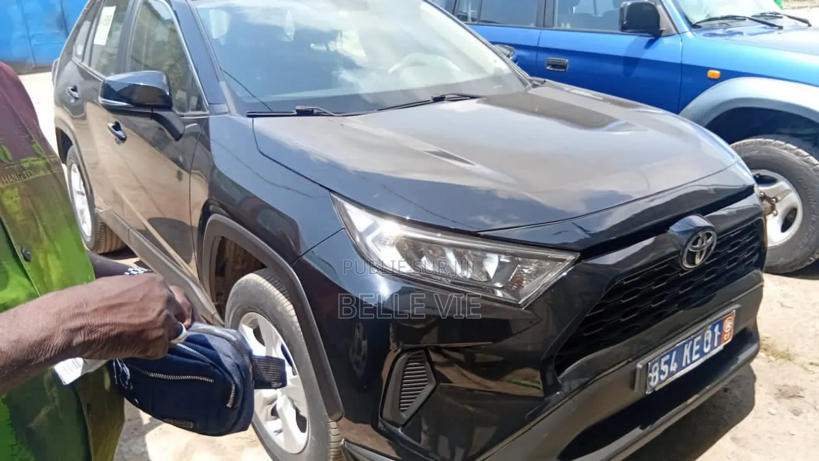 Toyota RAV4 2020 Bleu