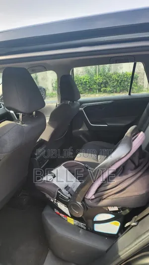 Toyota RAV4 2020 Bleu