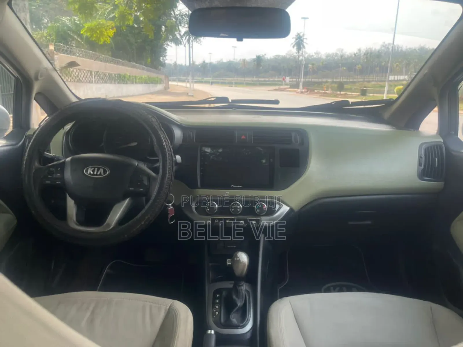 Kia Rio 2014 Beige