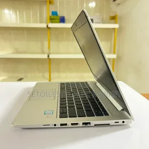 Ordinateur Portable HP EliteBook 830 G5 16GB Intel Core I5 SSD 256GB