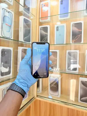 Apple iPhone 11 Pro 64 GB Doré