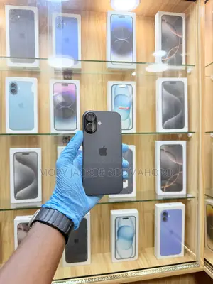 Nouveau Apple iPhone 16 128 GB Black