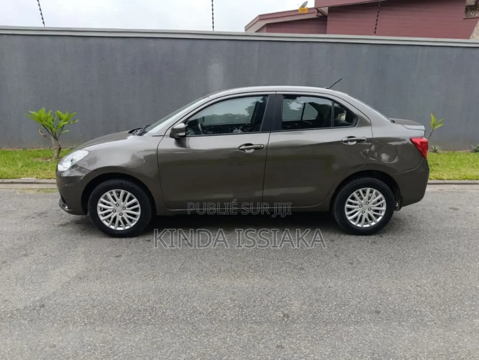 Suzuki Dzire 2022 Gris