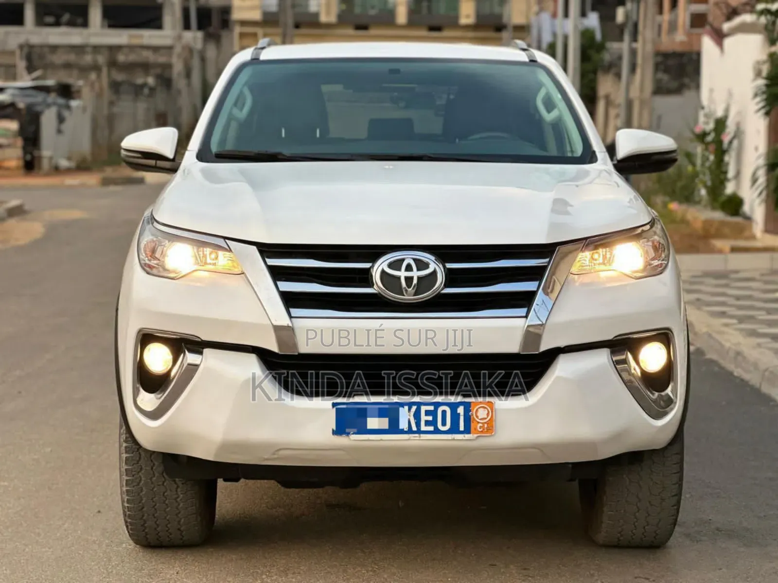 Toyota Fortuner 2020 Blanc cassé