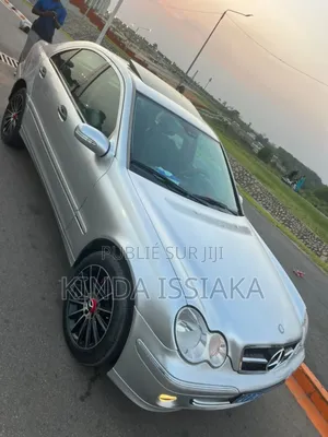 Mercedes-Benz C200 2003 Gris