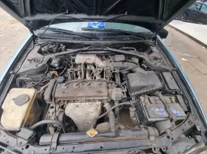 Toyota Corolla Liftback 1998 Bleu