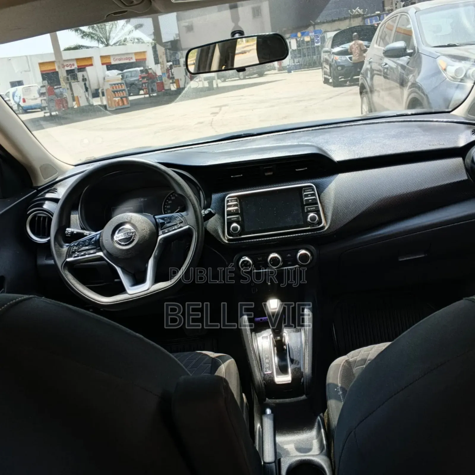 Nissan Juke 2021 Black