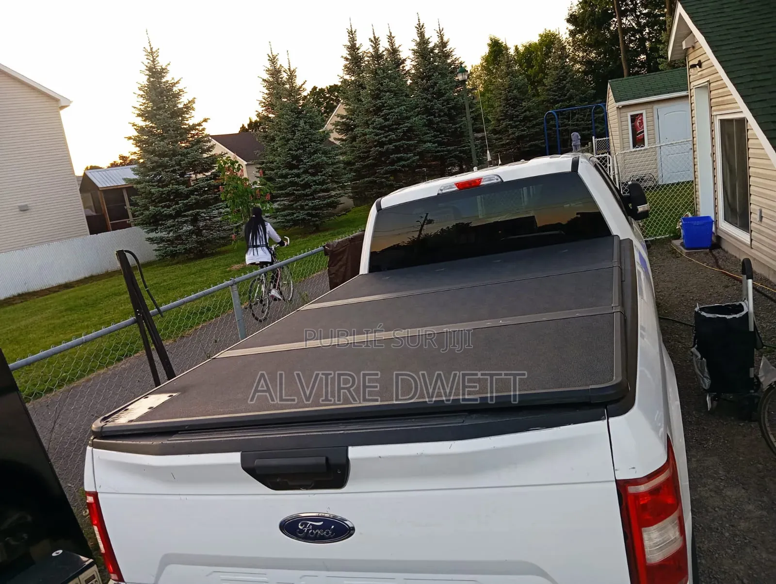 Ford F-150 XLT 4x2 Regular Cab Styleside 6.5 ft. box 122 in. WB 2018