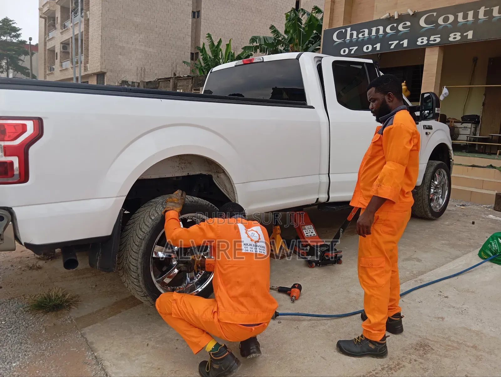 Ford F-150 XLT 4x2 Regular Cab Styleside 6.5 ft. box 122 in. WB 2018