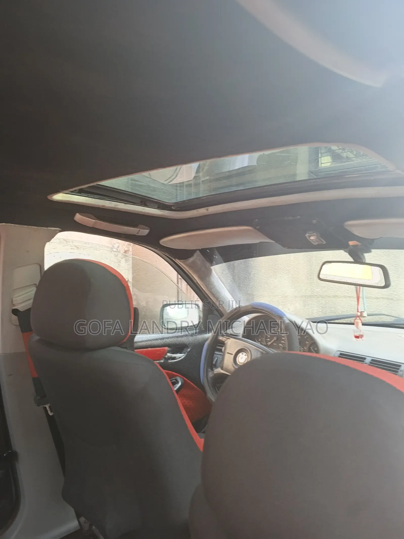 BMW 1 Series 2024 Gris