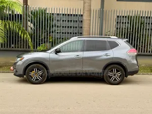 Nissan Rogue 2015 Gris
