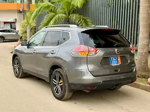 Nissan Rogue 2015 Gris