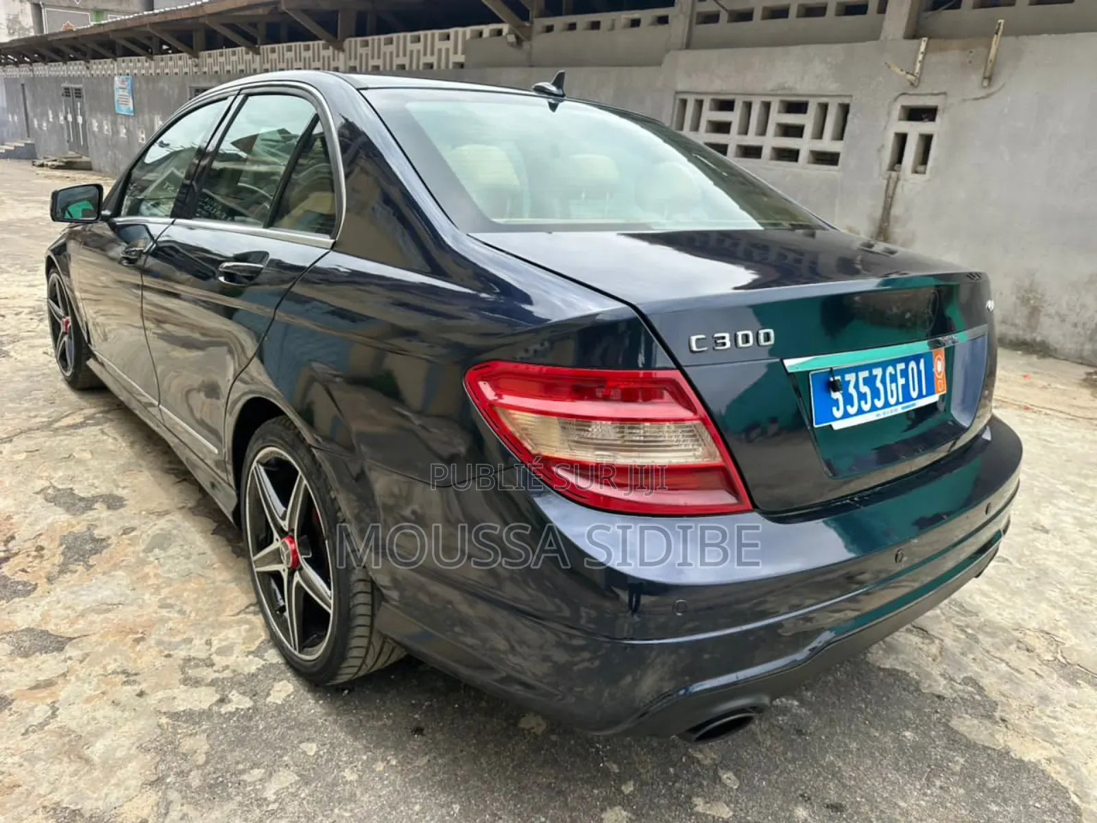 Mercedes-Benz C300 Luxury Sedan AWD (3.0L 6cyl 7A) 2008 Black