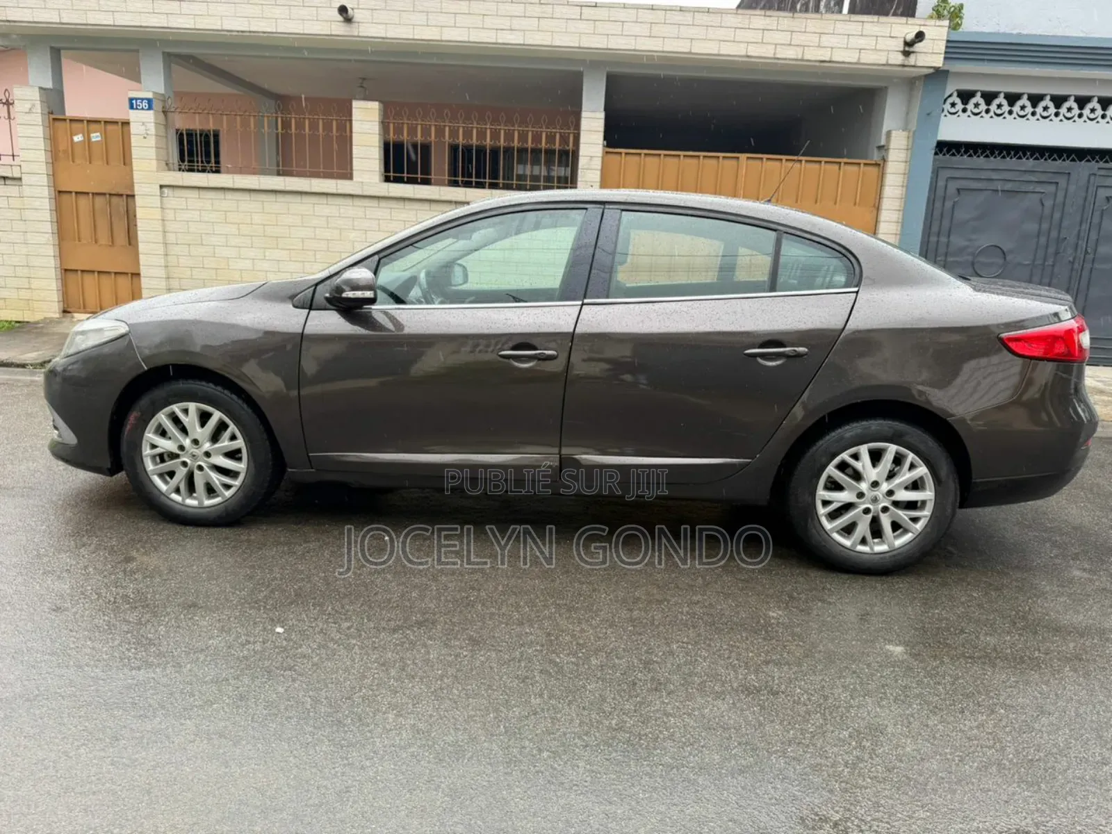 Renault Fluence 2018 Marron
