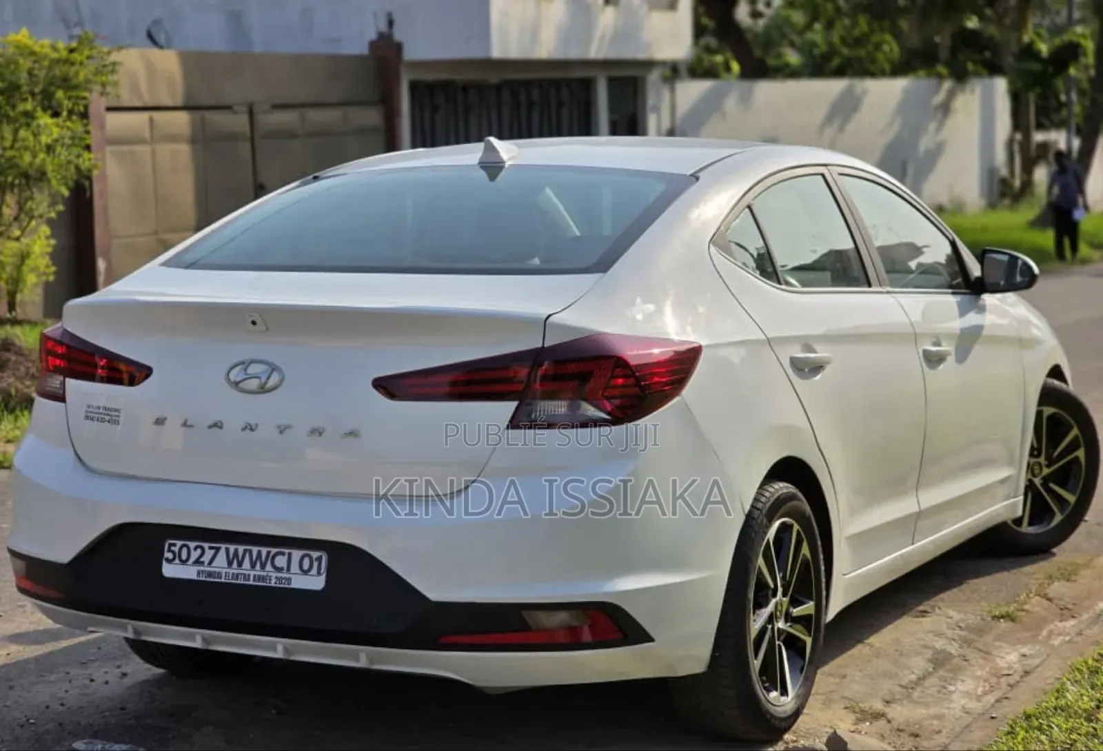 Hyundai Elantra 2020 Blanc cassé