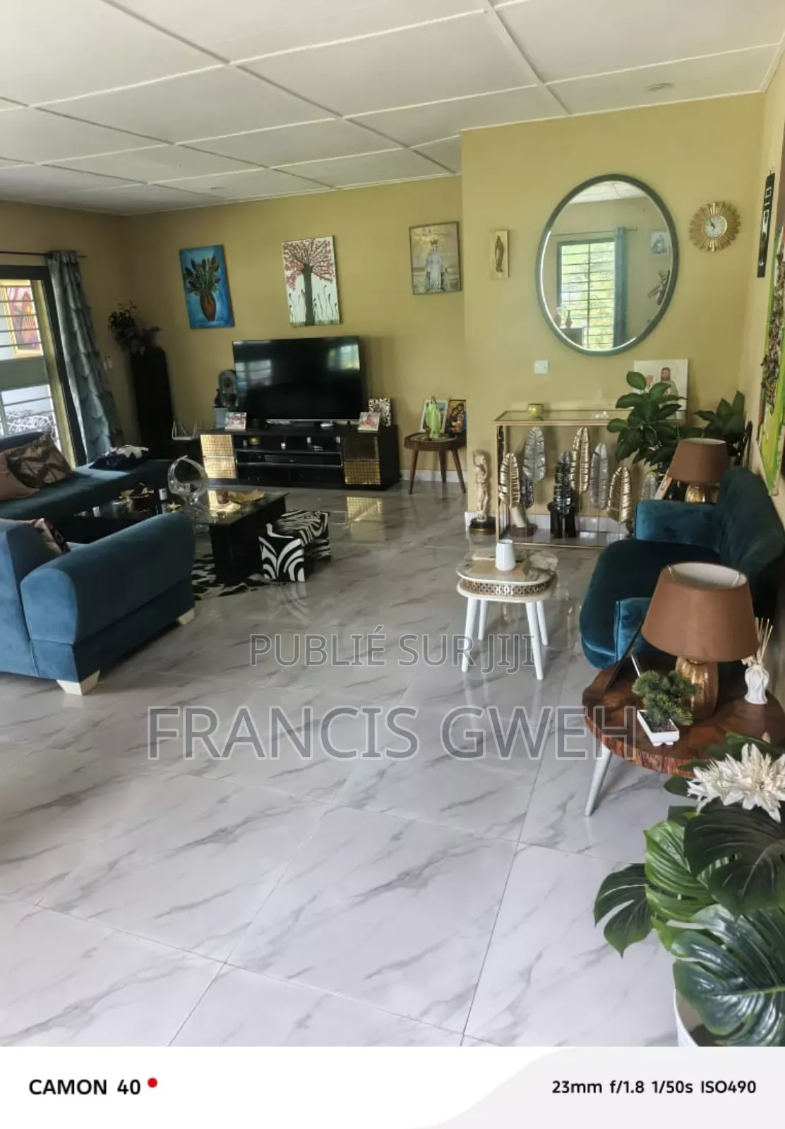 3chbre Villa dans Francis Gweh, Cocody à Louer