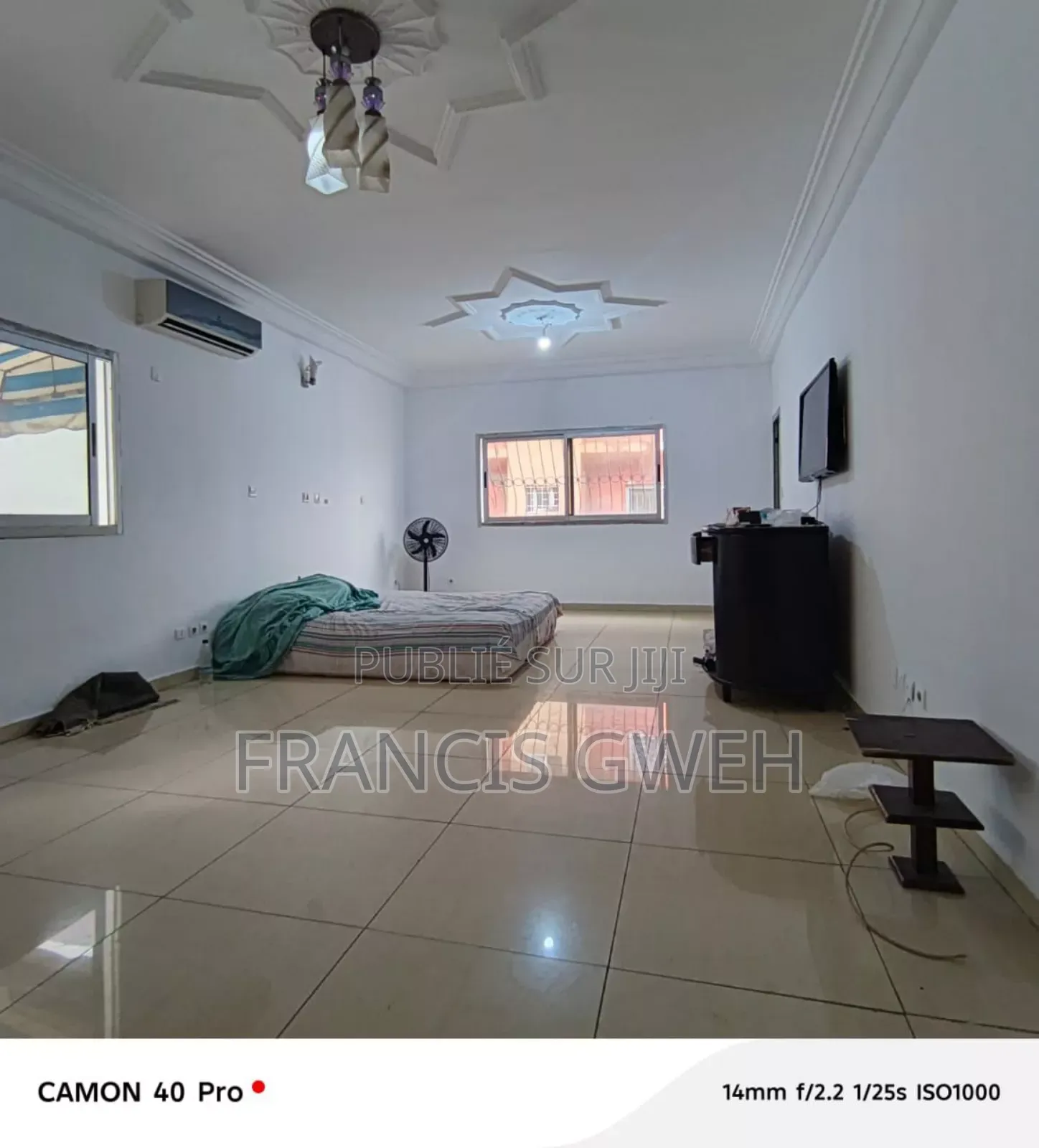 5chbre Duplex dans Francis Gweh, Cocody à Louer