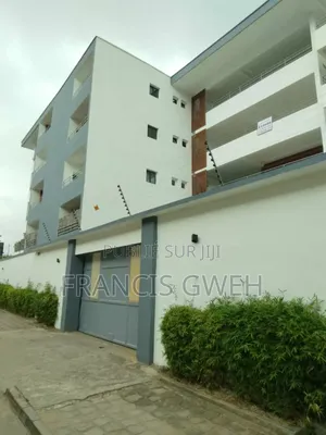 3chbre Appartement dans Francis Gweh, Cocody à Louer