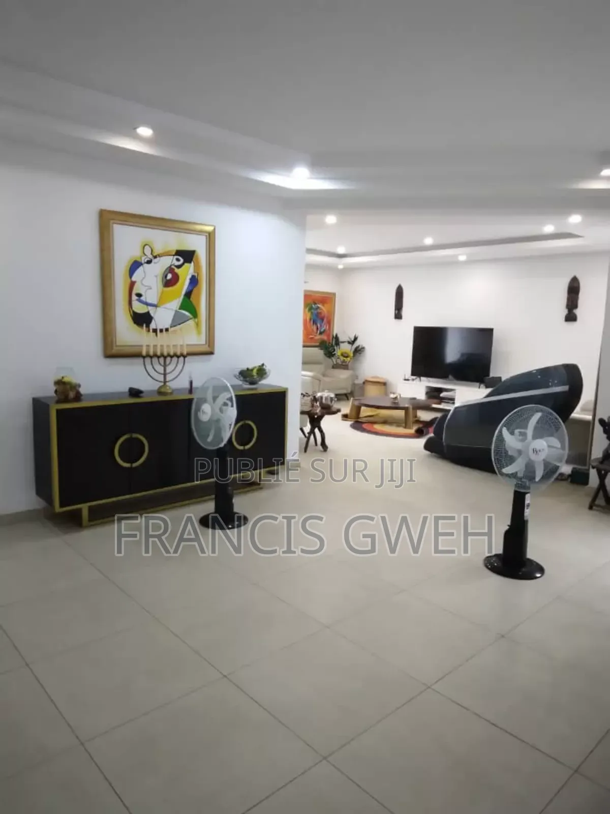 3chbre Appartement dans Francis Gweh, Cocody à Louer