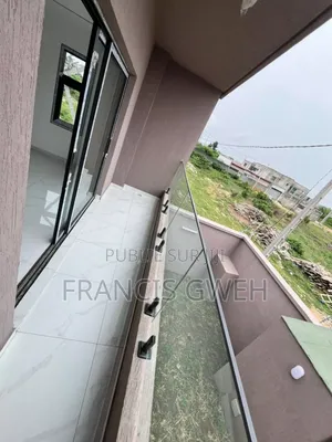 5chbre Duplex dans Francis Gweh, Cocody à Vendre