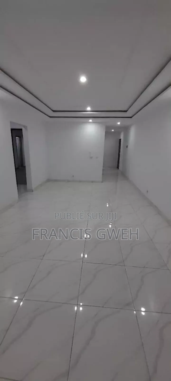 2chbre Appartement dans Francis Gweh, Cocody à Vendre