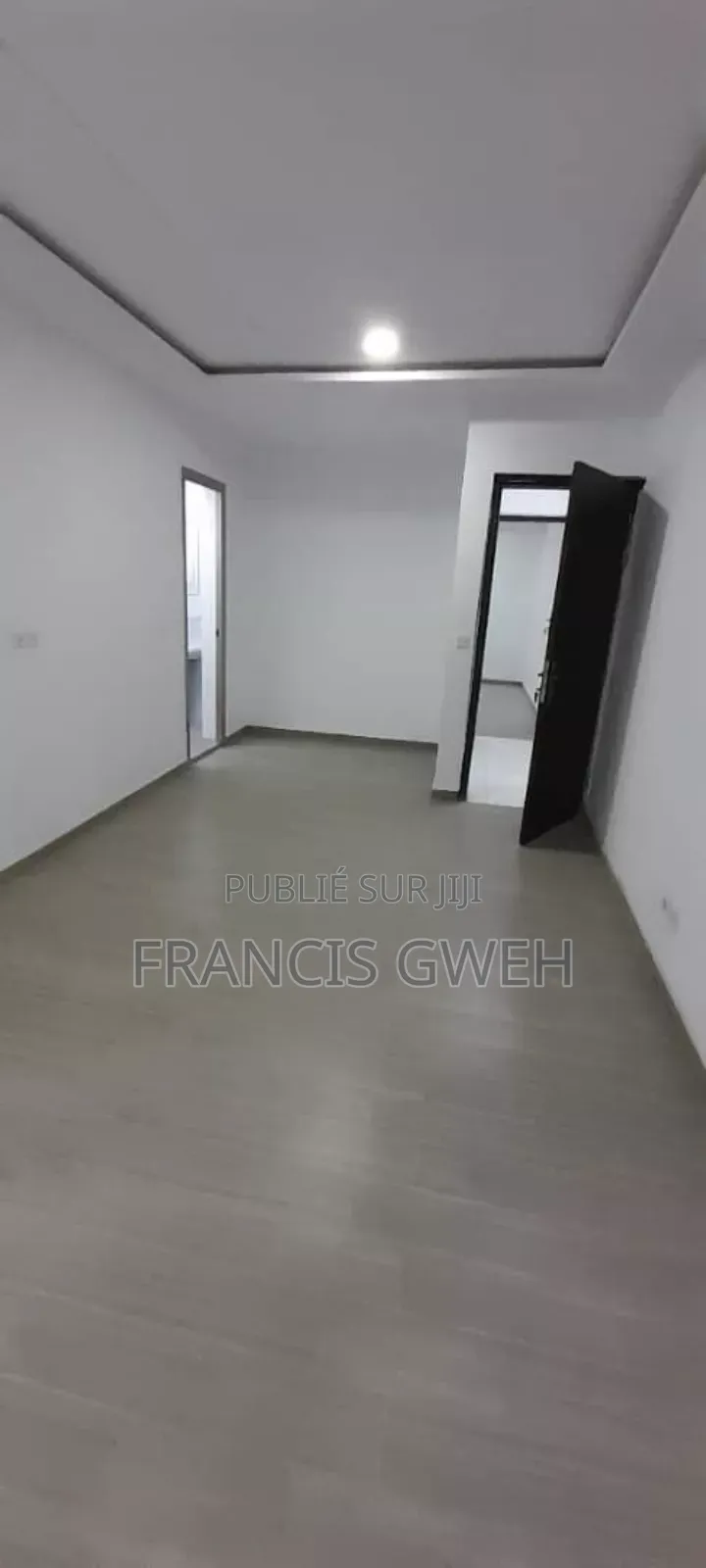 2chbre Appartement dans Francis Gweh, Cocody à Vendre