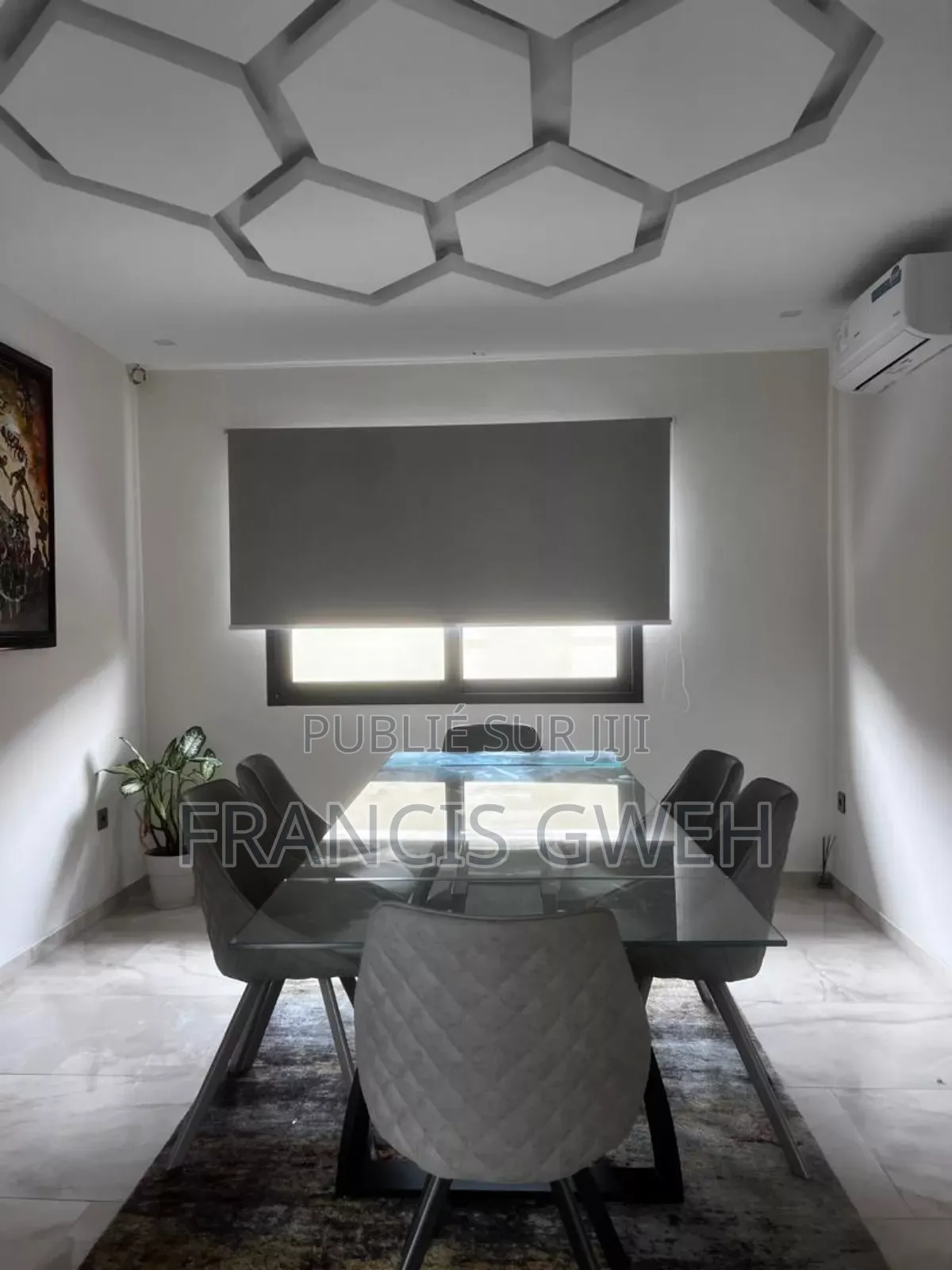 4chbre Duplex dans Francis Gweh, Cocody à Louer