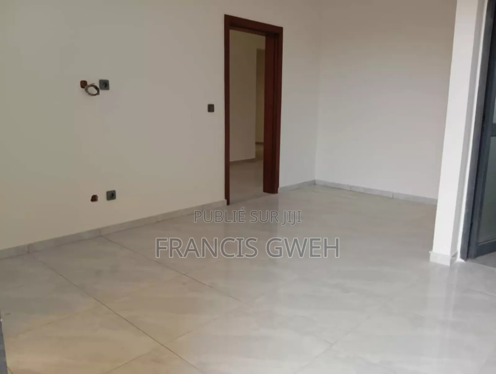 6chbre Duplex dans Francis Gweh, Cocody à Vendre