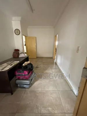 5chbre Duplex dans Francis Gweh, Cocody à Vendre