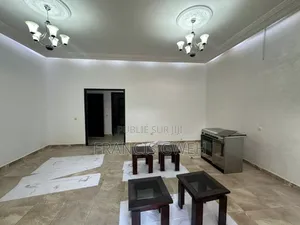 2chbre Appartement dans Francis Gweh, Cocody à Louer