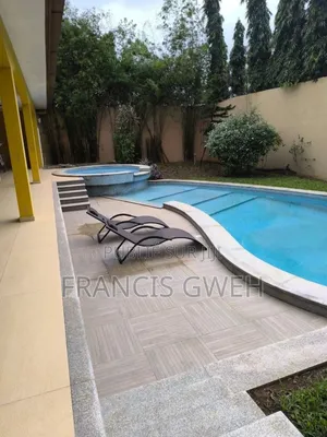 4chbre Duplex dans Francis Gweh, Cocody à Louer