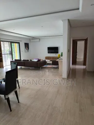 4chbre Duplex dans Francis Gweh, Cocody à Louer