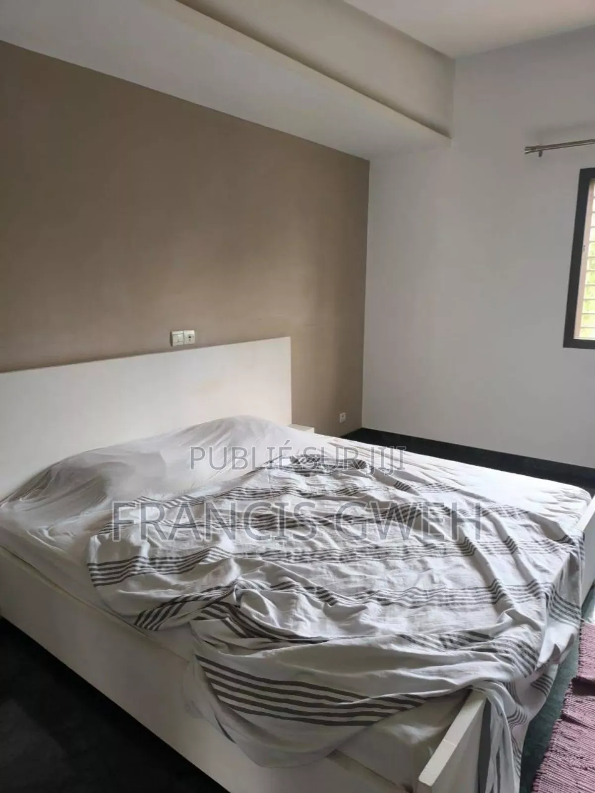 4chbre Duplex dans Francis Gweh, Cocody à Louer