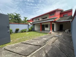 4chbre Duplex dans Francis Gweh, Cocody à Louer