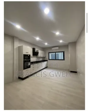4chbre Duplex dans Francis Gweh, Cocody à Louer