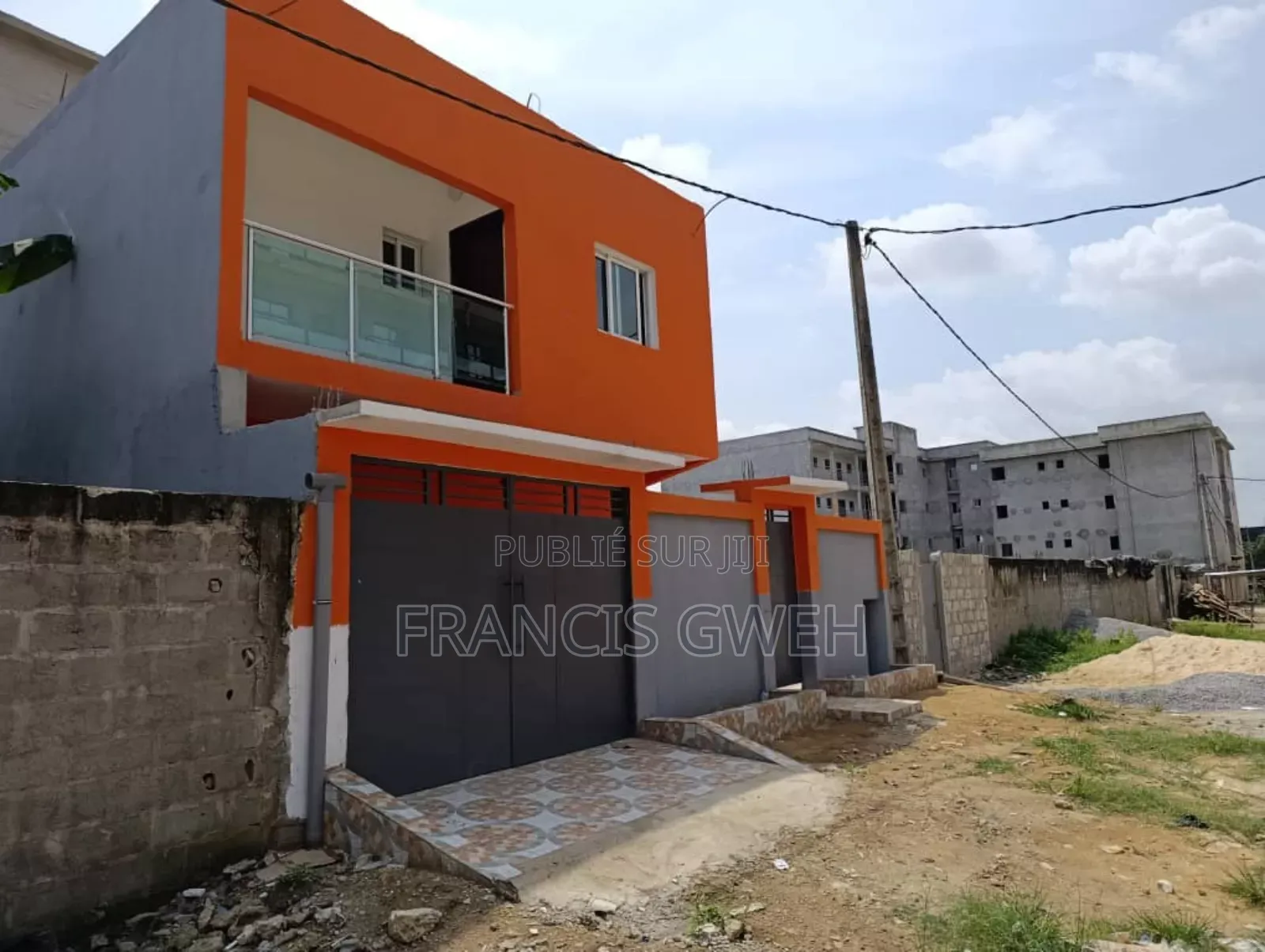 3chbre Duplex dans Francis Gweh, Cocody à Vendre
