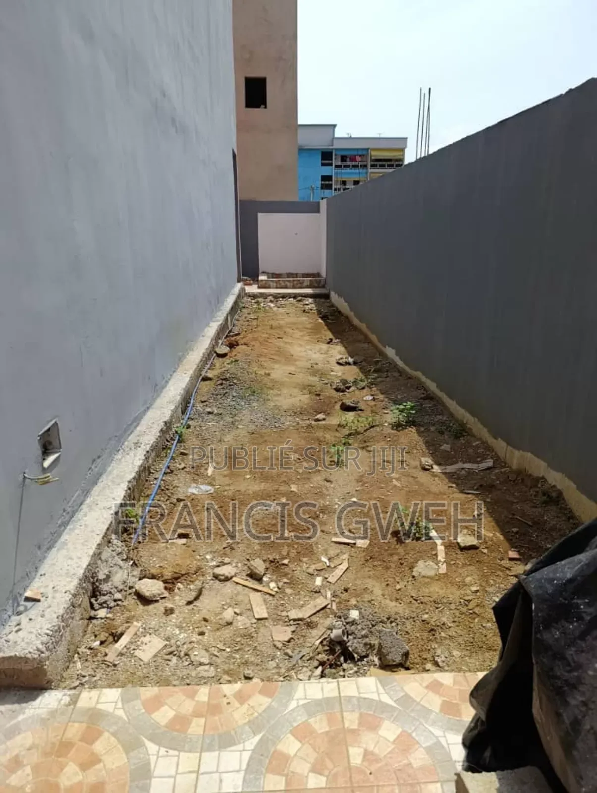 3chbre Duplex dans Francis Gweh, Cocody à Vendre