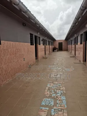 1chbre Chambre et salon dans Francis Gweh, Cocody à Vendre