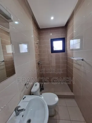 3chbre Appartement dans Francis Gweh, Cocody à Louer