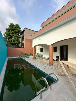 4chbre Duplex dans Francis Gweh, Cocody à Louer