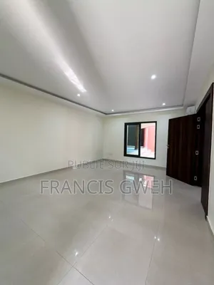 4chbre Duplex dans Francis Gweh, Cocody à Louer