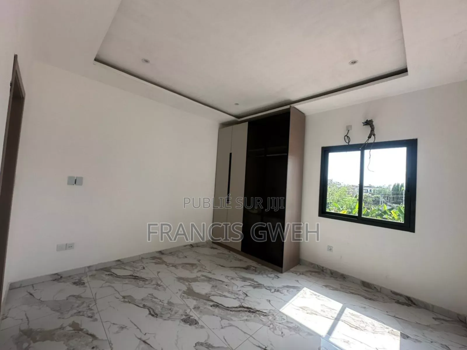 4chbre Duplex dans Francis Gweh, Cocody à Louer