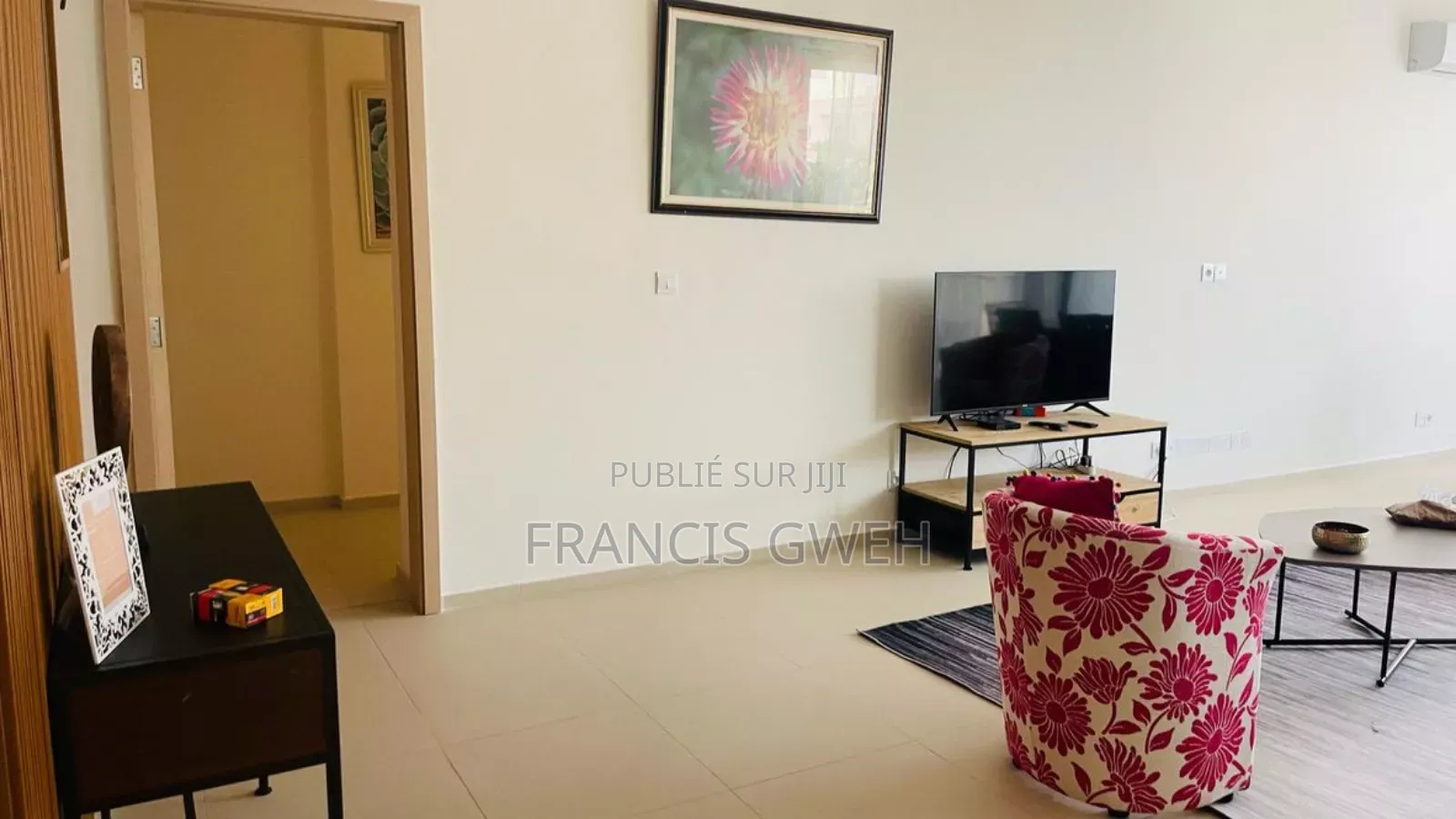 Furnished 3chbre Appartement dans Francis Gweh, Cocody à Louer