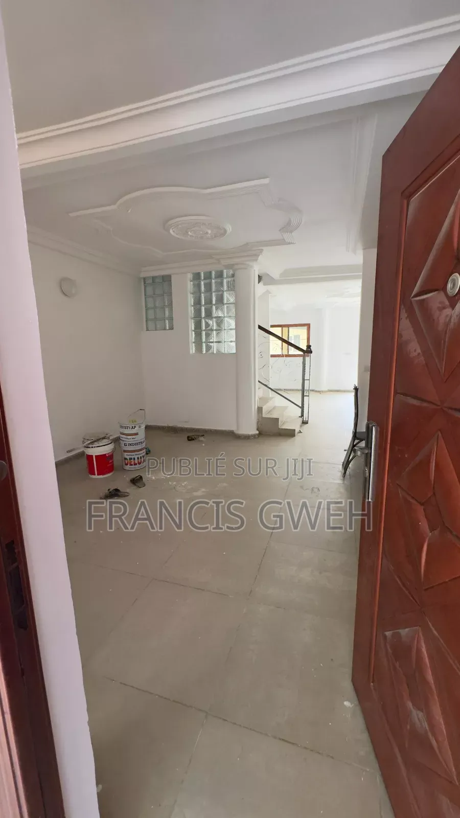 4chbre Duplex dans Francis Gweh, Cocody à Louer