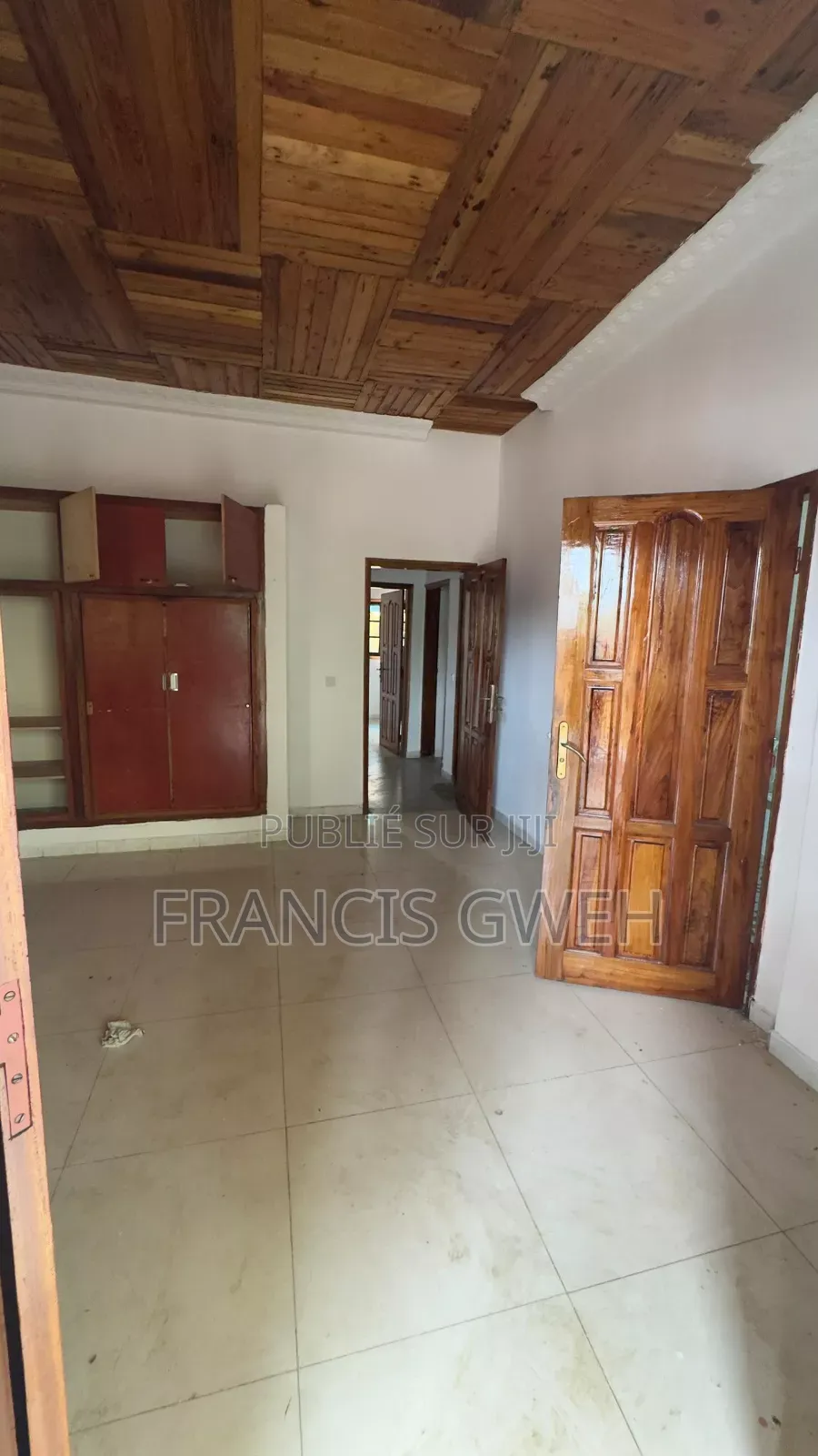 4chbre Duplex dans Francis Gweh, Cocody à Louer