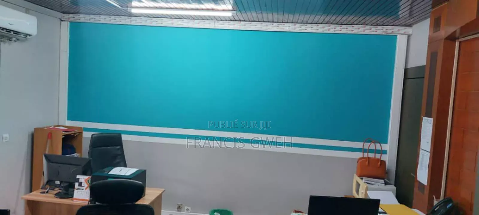 16chbre Villa dans Francis Gweh, Cocody à Louer